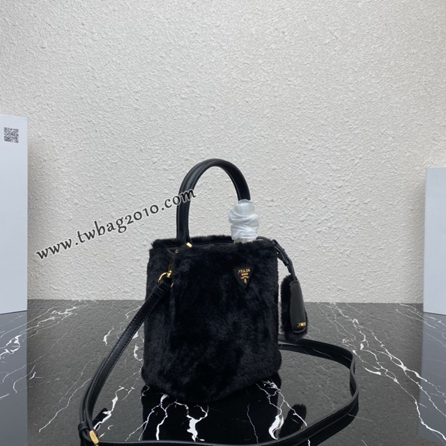 Prada專櫃新款山羊毛桶包 1BA373 普拉達Prada Panier桶包手袋 csp1527